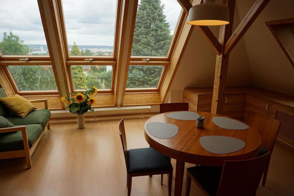 Apartment mit Ausblick im Dresdner Südwesten Dresden Exterior foto